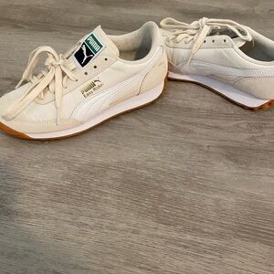 Puma Cream Sneakers Classic Style